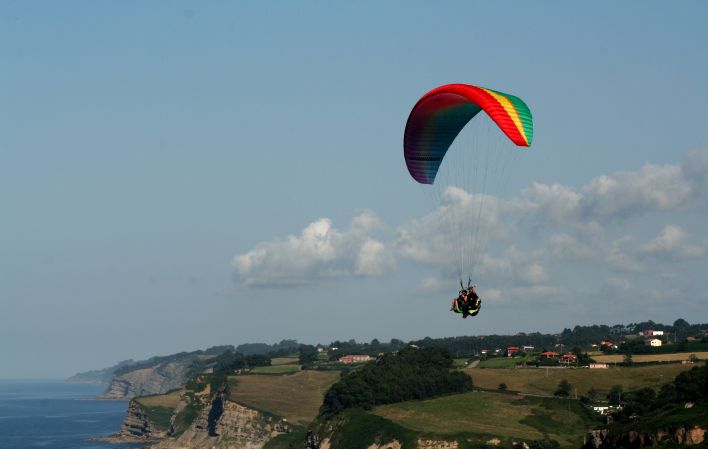 Volar en Asturias