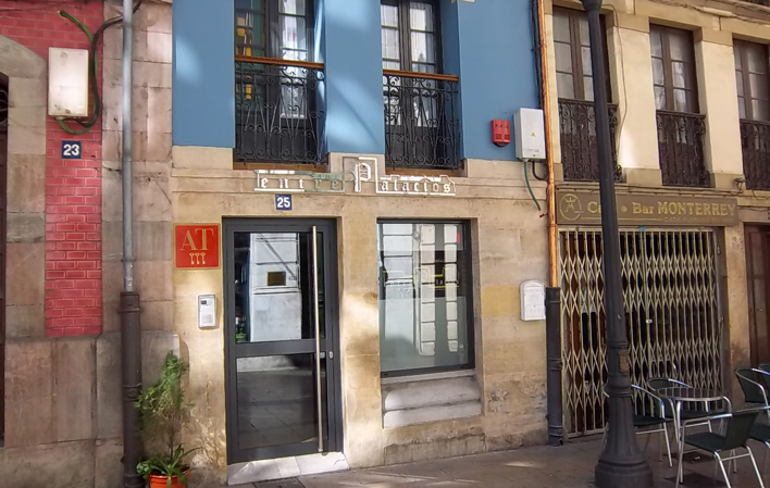 Entrepalacios
