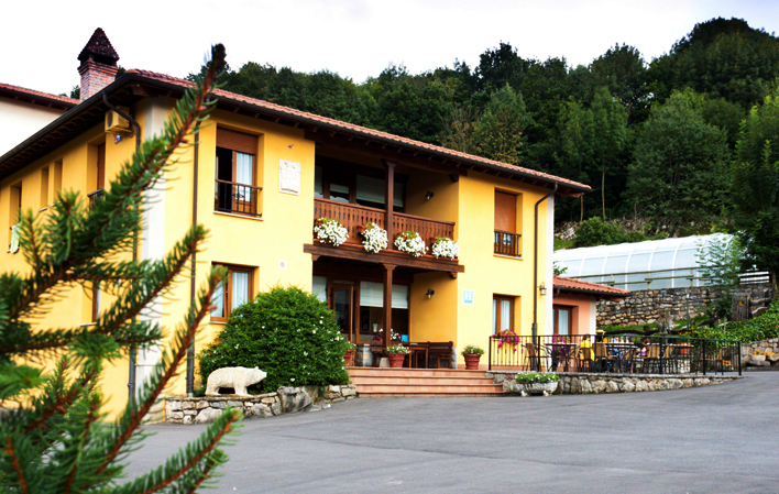 Villa de Mestas