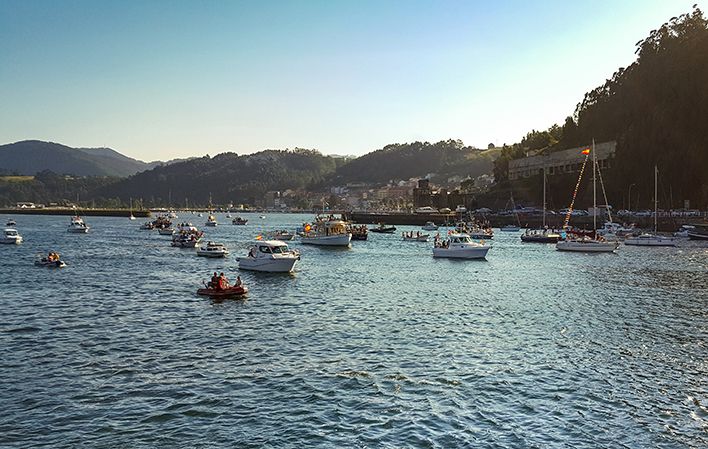 Procesión marinera en San Esteban