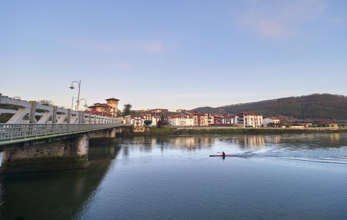 Bustio en Ribadedeva