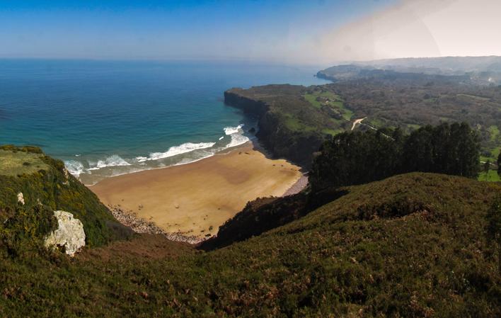 Ir a Imagen Playa de Andrín