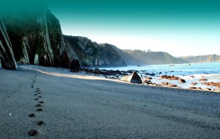 Playa de Ballota / Ruicabo / Ricabo