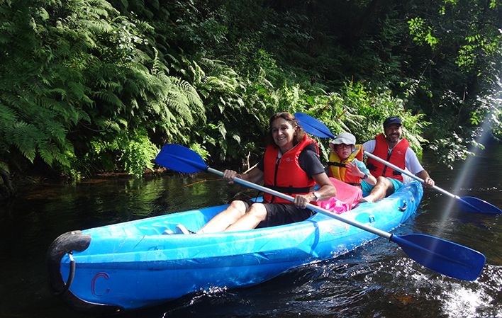 Descenso en canoa por el Eo