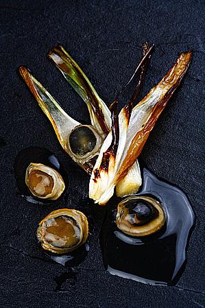 Ir a Imagen Llámpares con cebolla rústica y gelatina de sidra