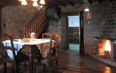 Salón-comedor de la Casa de Aldea La Casona
