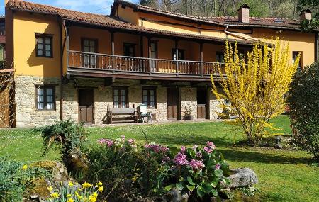 Casas de Aldea La Corrada de Torales II vistas