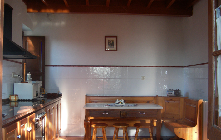 Casa de Aldea Carquera cocina