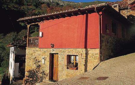 Casa Rural La Casona exterior