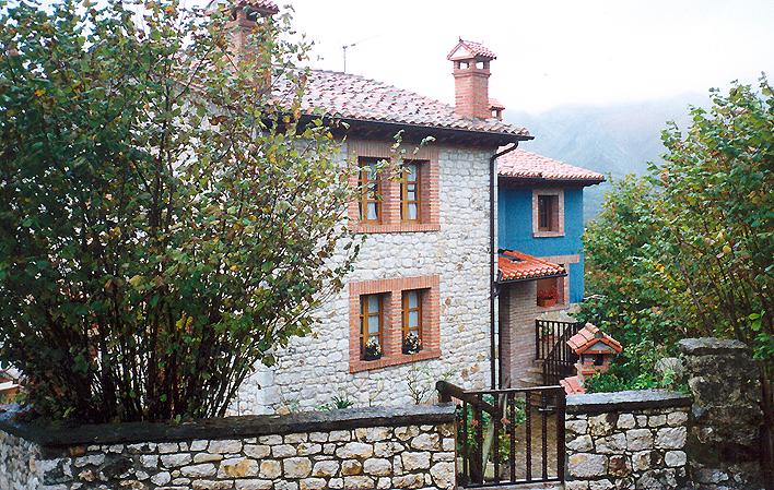 Ir a Imagen Casa Grande de Cabrales II
