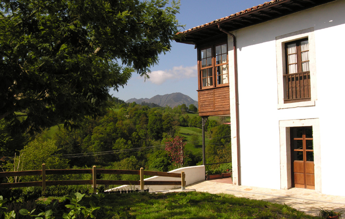 Casa de aldea La Casona del Río Valle exterior
