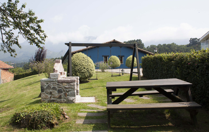 Casa de Aldea La Llosa del Barréu jardín