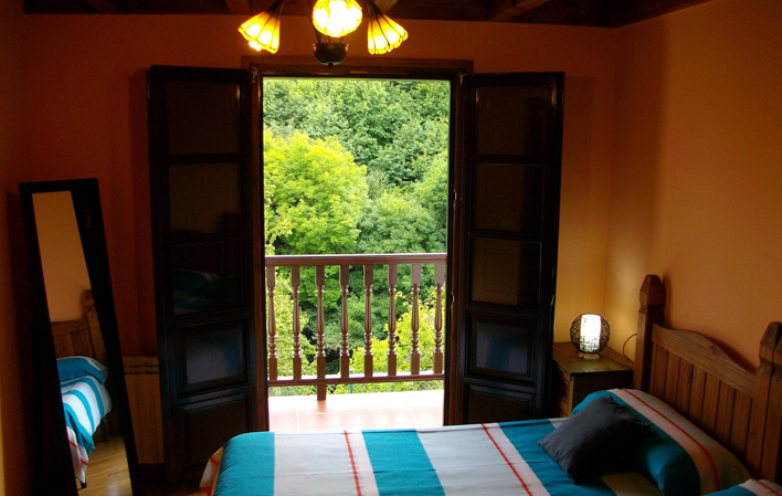 Casa de Aldea Esperteyu Blanco habitación