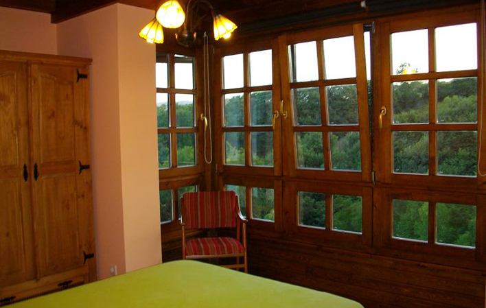 Casa de Aldea Esperteyu Blanco habitación