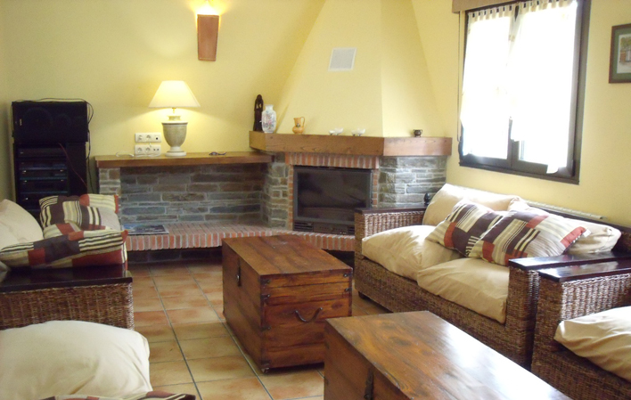 Casa de Aldea La Javita salón