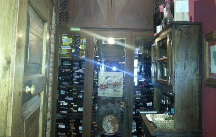 Ir a Imagen Sal de Vinos