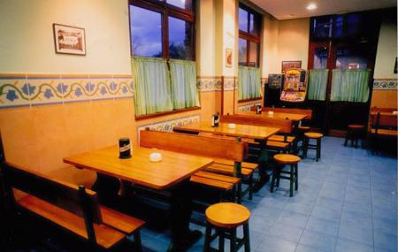 Restaurante sidrería El Forquetu interior