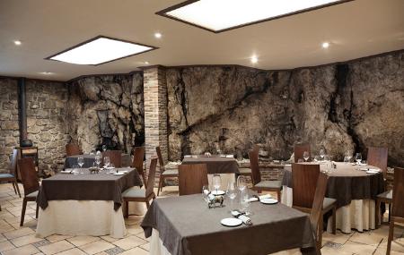 Salón restaurante El Retiro