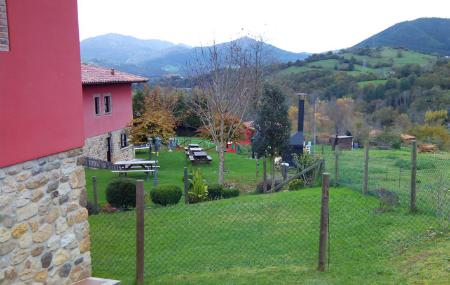 Apartamento rural La Quintana de Romillo jardín
