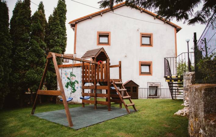 Apartamento rural El Requexu jardín