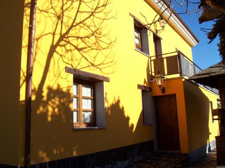 Apartamento rural La Casa del Abuelo Justo exterior