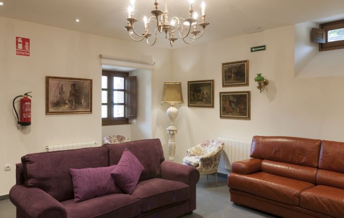 Apartamentos Camino Real Los Mazos salón