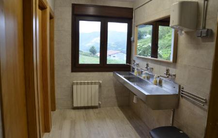 Albergue Cascoxu aseo