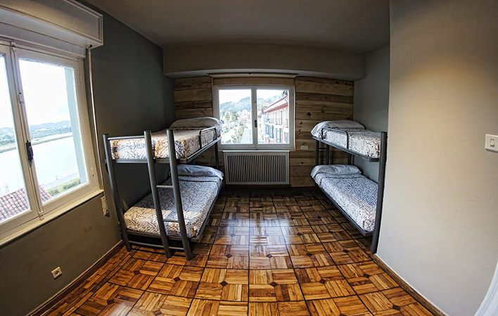 Albergue Carving Surf Hostel habitación