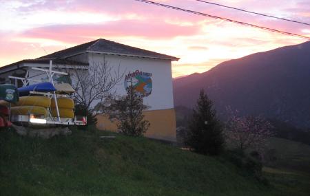 Amanecer en el albergue de Serandinas