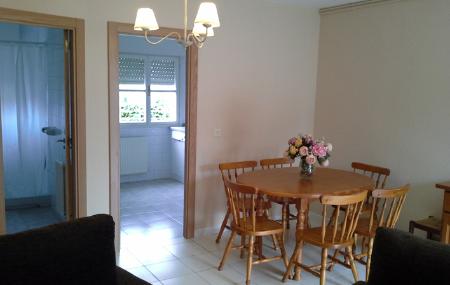 Apartamento turístico San Pedro comedor