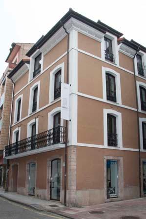Hotel Areces en Grado, fachada