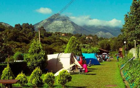 Camping Arenal de Morís 