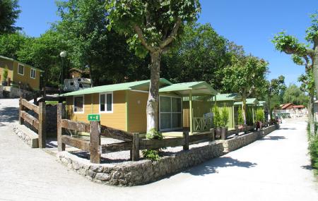 Camping Río Purón bungalows