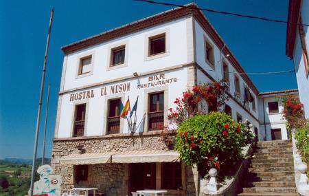 Hostal El Mesón exterior