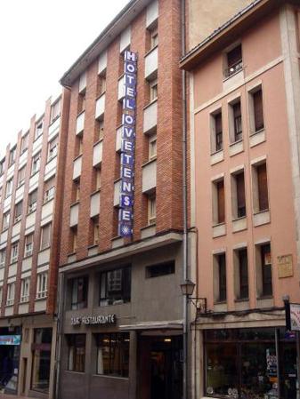 Hotel Ovetense exterior