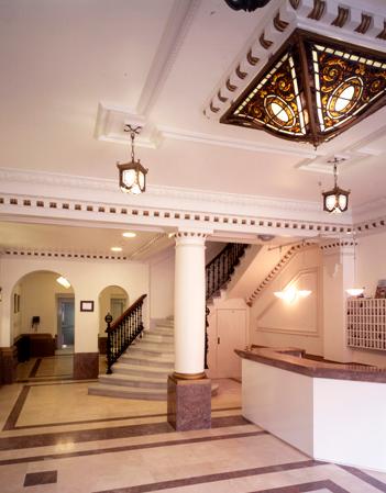 Hotel Asturias hall
