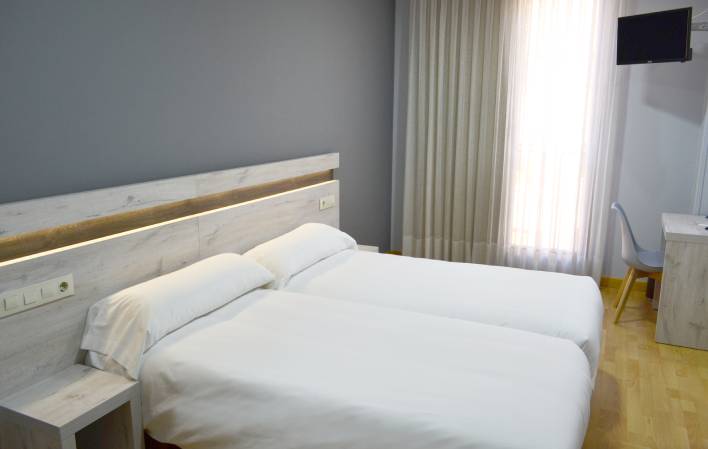 Hotel Alda Centro Oviedo habitación