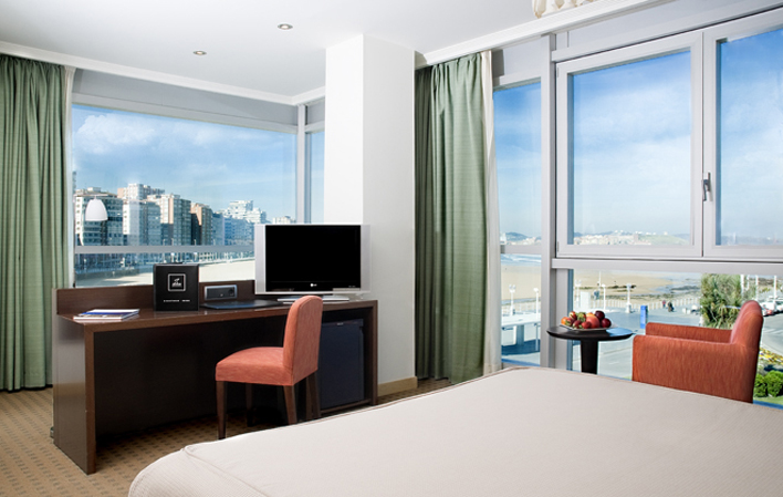 Hotel Abba Playa Gijón habitación