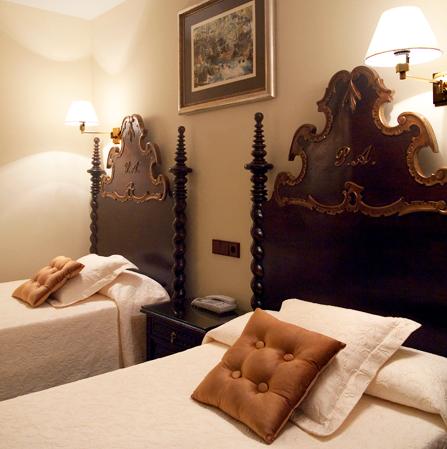 Hotel Palacio Arias habitación