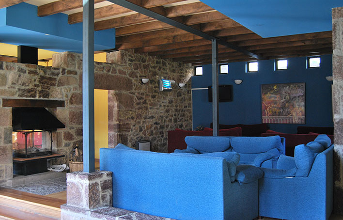 Hotel Hostería del Huerna interior
