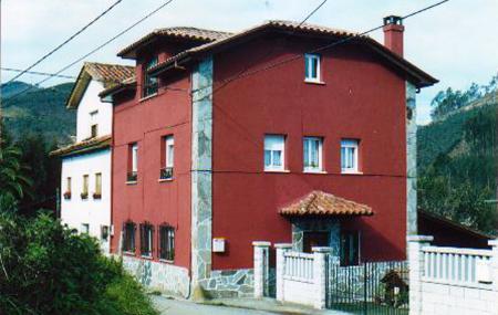 Vivienda vacacional La Coruxa exterior