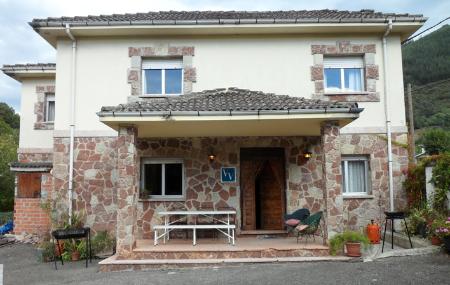 Vivienda Vacacional Cota de la Vara exterior