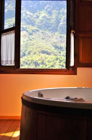Vivienda vacacional Aguas del Parque de Ponga jacuzzi