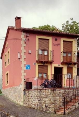 El Cabezu, exterior