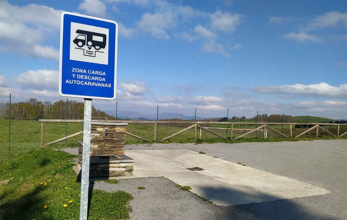Área autocaravanas Samartín