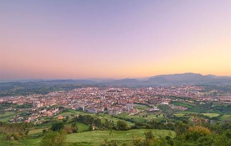 Atardecer desde el Naranco en Oviedo/Uviéu