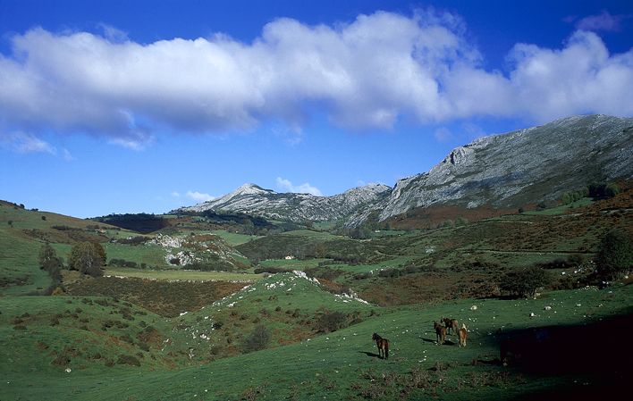 Pico Caldoveiro, Teverga