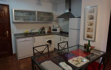Faro de Tapia Cocina