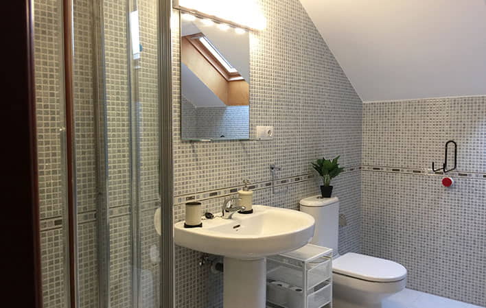 Encanto Asturiano Baño