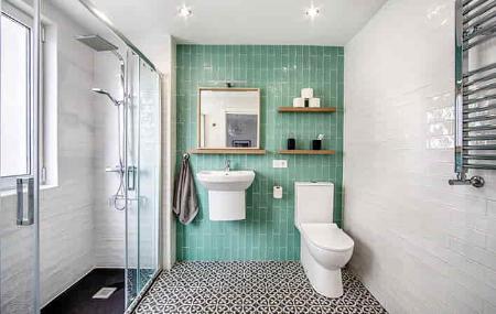 4 Estaciones Baño